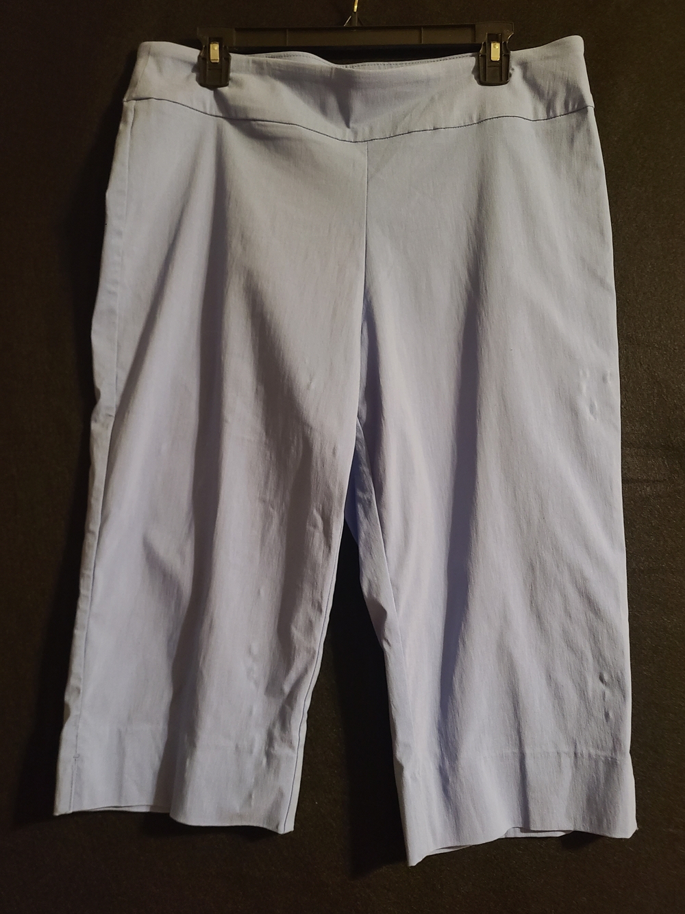 Ruby Rd. Light Lavender Capris